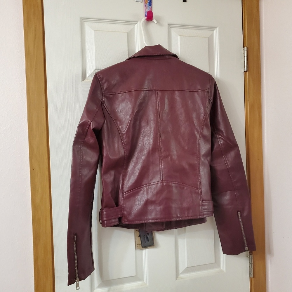 Leather jacket - Picture 4 of 4